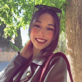 Ainara, Niñera o canguro en Huétor Vega