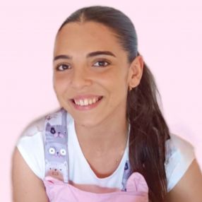 Lucía Gracia, Babysitter in Mairena del Alcor