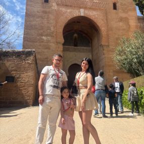 Jose angel, Familia en Oviedo