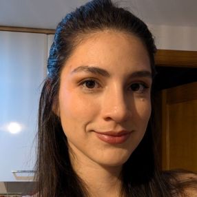 Amy, Niñera o canguro en Bétera