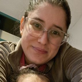 Diana, Babysitter in Cártama