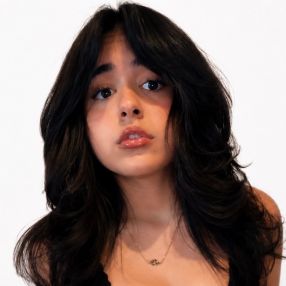 Gabriela, Niñera o canguro en Valdeolmos