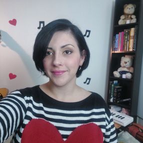 Aline, Niñera o canguro en Sagunt