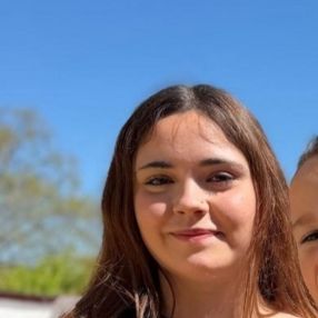 Claudia, Niñera o canguro en Begues