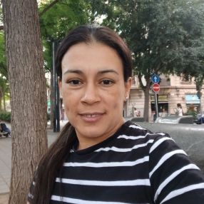 Esverenice, Niñera o canguro en Molins de Rei