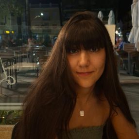 Nerea, Niñera o canguro en Alpedrete