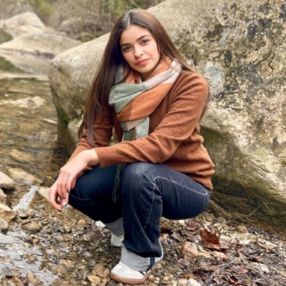 Julissa, Niñera o canguro en Cabrils