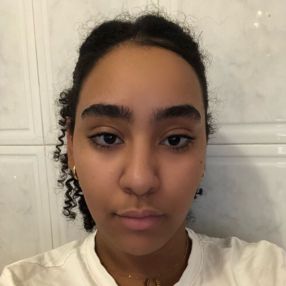 Malak, Babysitter in Santomera