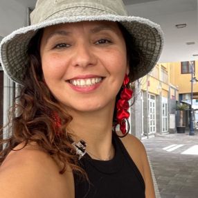 Loreto, Babysitter in Telde