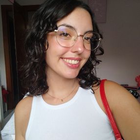 Claudia, Niñera o canguro en Priego de Córdoba