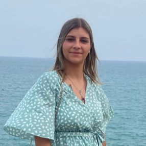 Laura, Babysitter in Arnedo