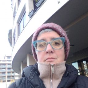 Asun, Babysitter in Tolosa