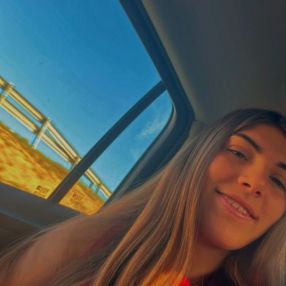Laia, Babysitter in Palau-solità i Plegamans