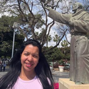 Alejandra, Niñera o canguro en Santa Pola