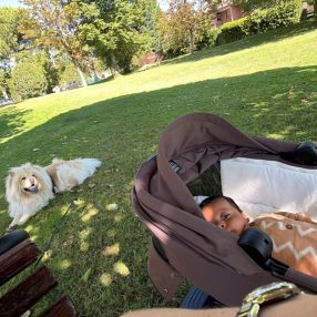 Elpitha, Familia en Madrid