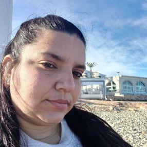 Karen, Babysitter in Algorfa