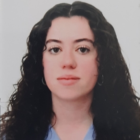Ángela, Babysitter in Siero