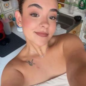Natasha, Niñera o canguro en Pola de Siero