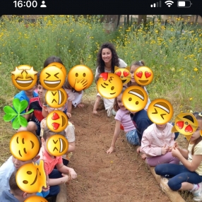Alicia, Niñera o canguro en Dos Hermanas
