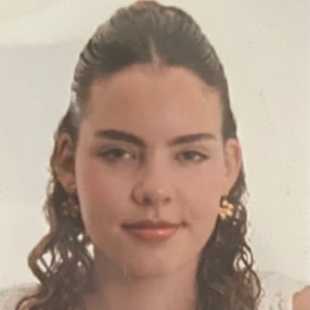 Candela, Niñera o canguro en Oseiro