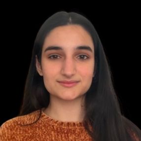 Eleni, Babysitter in Benissanó