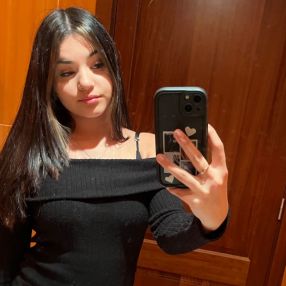 Luciana, Niñera o canguro en Andratx