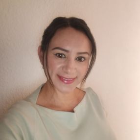Claudia, Babysitter in Santa Pola