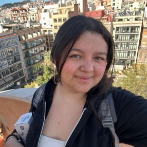 JULIANA, Niñera o canguro en Tremp