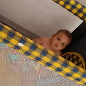 Milka, Familia en Narón