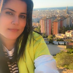 BIDYA, Babysitter in Nerja