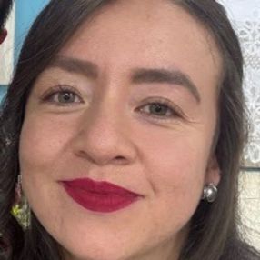 MARIA CAMILA, Babysitter in Picasent
