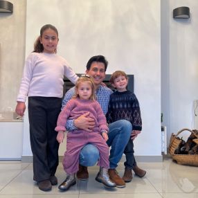 Javi, Familia en Alberic