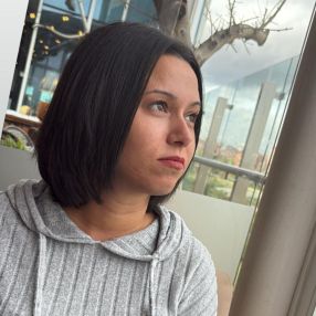 Rosa, Niñera o canguro en Isla Cristina