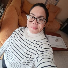 Andrea, Niñera o canguro en Guadarrama