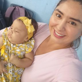 Carmen, Babysitter in La Garriga