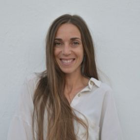 Miriam, Babysitter in Baza