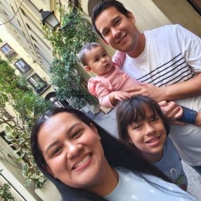Noheli, Familia en Zaragoza