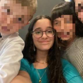 Laura, Niñera o canguro en El Espinar
