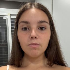 Ainhoa, Babysitter in Museros