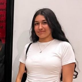 Wiam, Babysitter in El Álamo