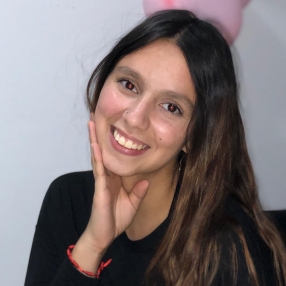 Aileen, Babysitter in Inca