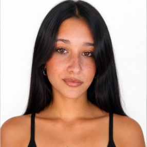 Alba, Babysitter in Almonte