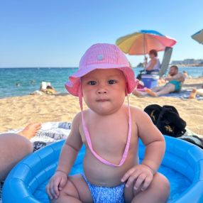 Mara, Familia en Blanes