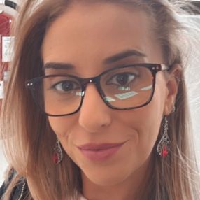 Tania, Babysitter in Pedreguer