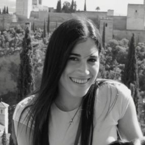 María Jesús, Babysitter in Torrenueva