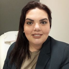 Claudia, Babysitter in Canet d'En Berenguer