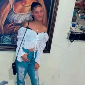 Valentina, Niñera o canguro en Arrecife
