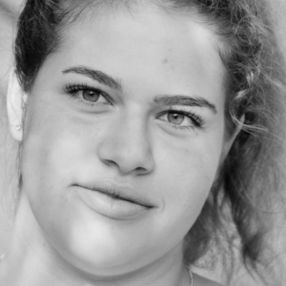 Marta, Niñera o canguro en Trobajo del Camino