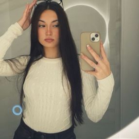 Julia, Niñera o canguro en El Verger