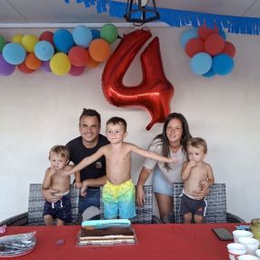 Mercedes, Family in El Catllar